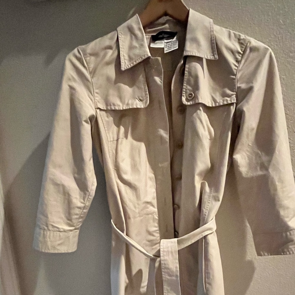 Classic Max Mara Weekend trench coat —the original! Sz 2